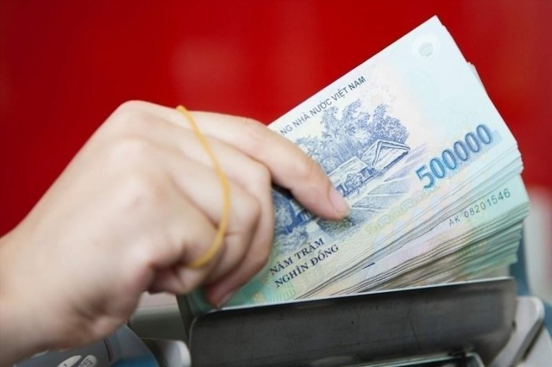 tính lãi và tiền gốc khi vay 100 bằng sổ đỏ